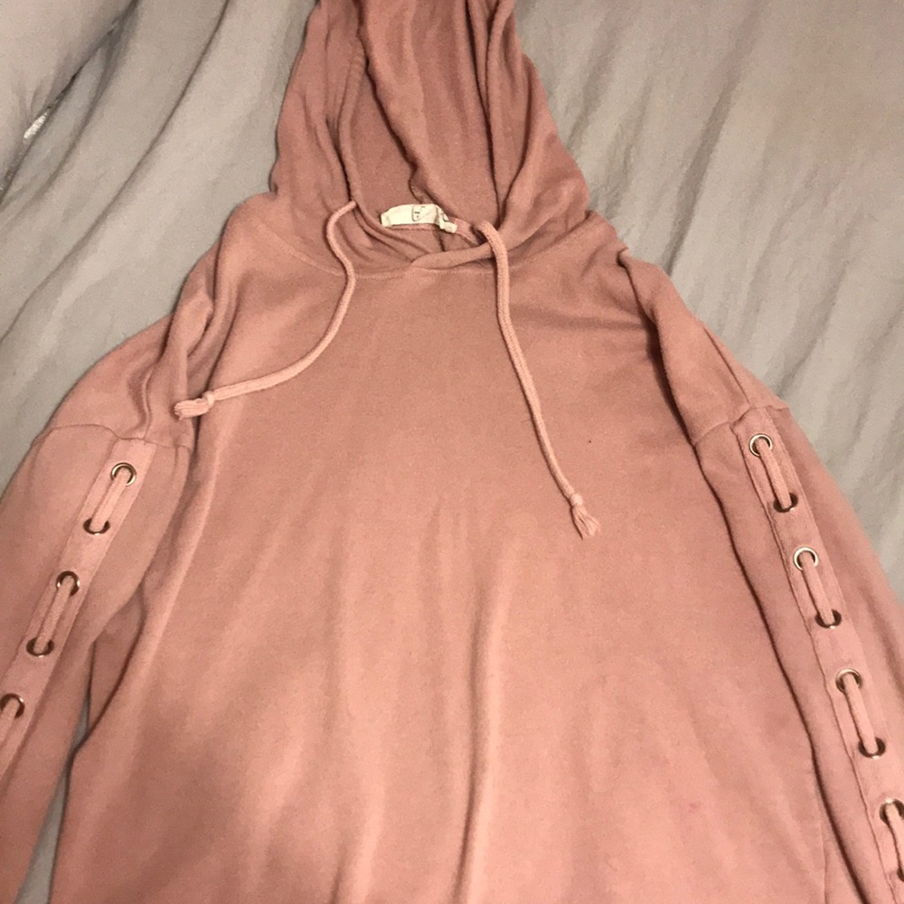 Dusty rose crop shirt